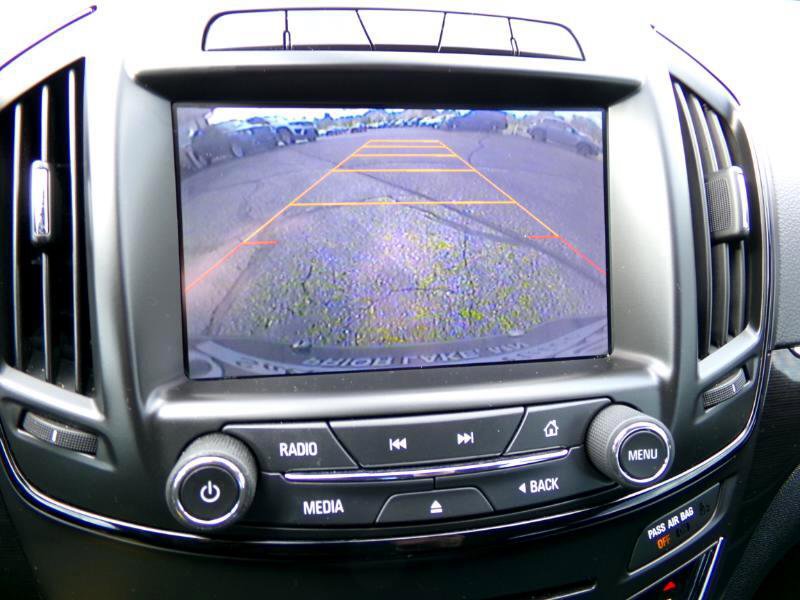 Used 2015 Buick Regal Turbo AWD image 18