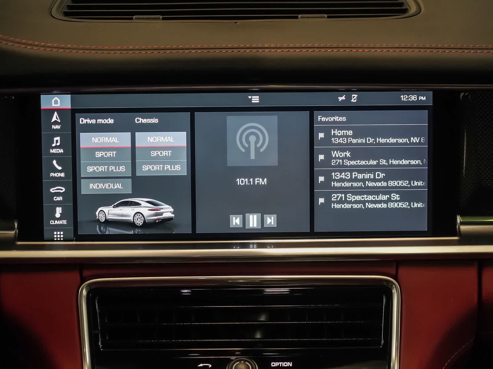 Certified 2020 Porsche Panamera GTS AWD/4WD image 13
