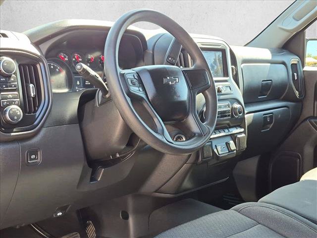 Used 2022 Chevrolet Silverado 1500 Custom Trail Boss w/ LPO, Dark Essentials Package AWD/4WD image 9