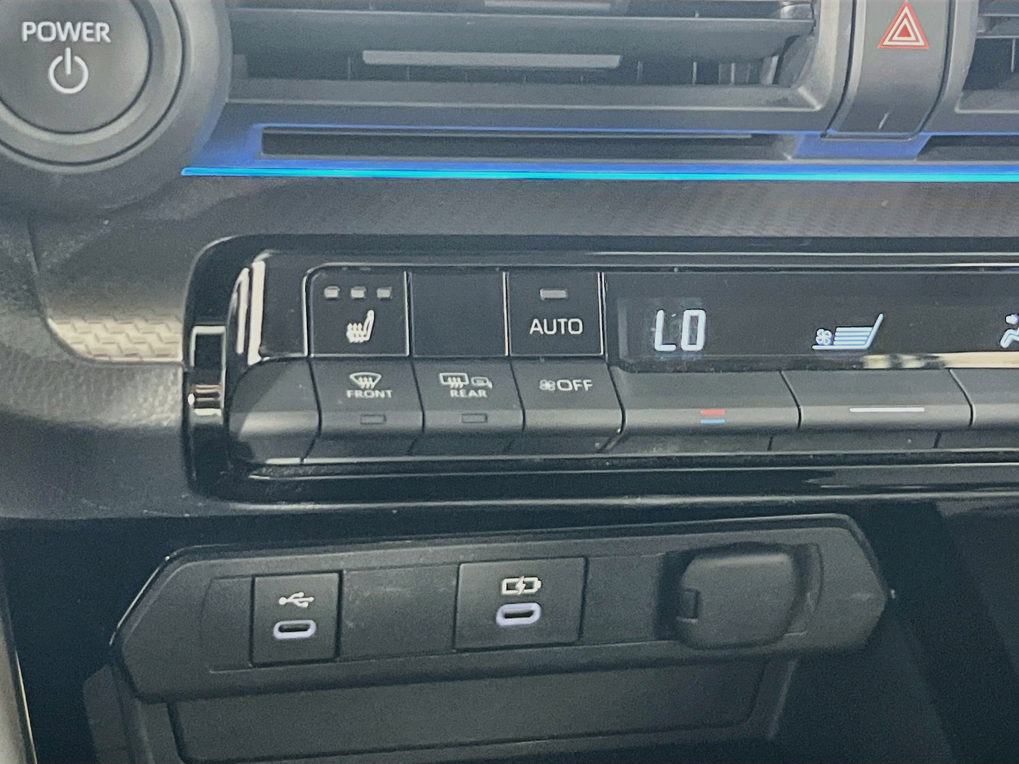 Used 2023 Toyota Prius XLE image 19