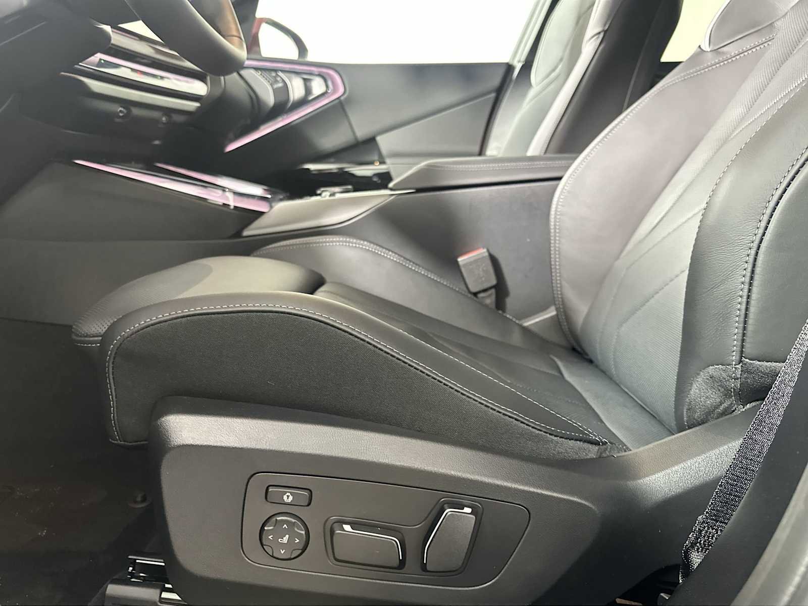 New 2026 BMW X3 xDrive30 w/ Convenience Package image 12