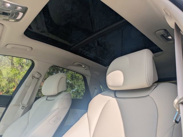 Used 2026 Genesis GV70 2.5T Select image 22