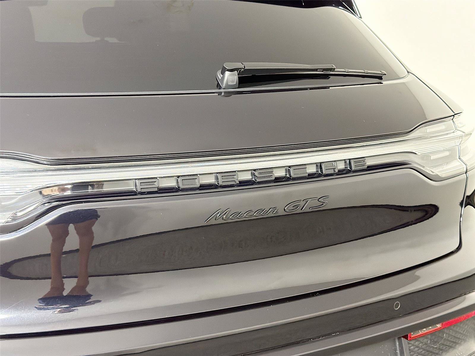 Certified 2023 Porsche Macan GTS AWD/4WD image 17
