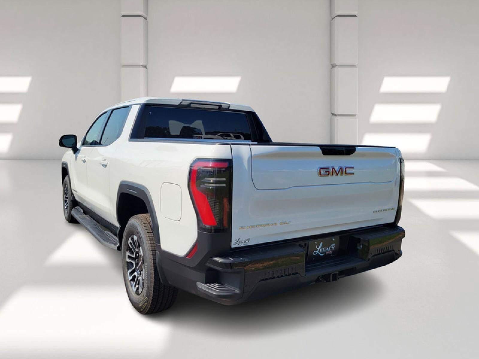 New 2026 GMC Sierra EV Elevation AWD/4WD image 5