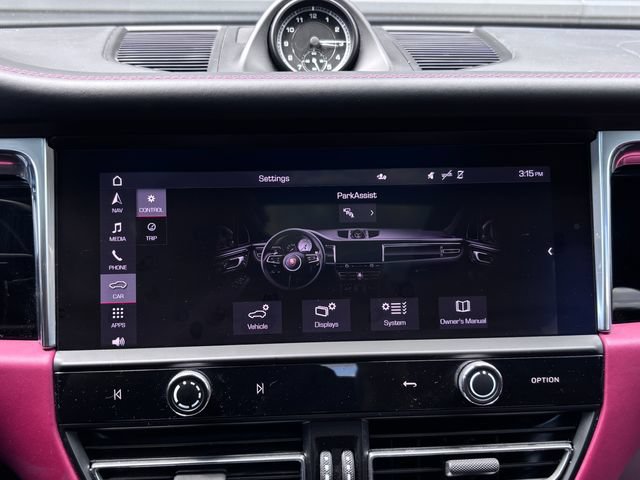 Certified 2025 Porsche Macan S AWD/4WD image 18