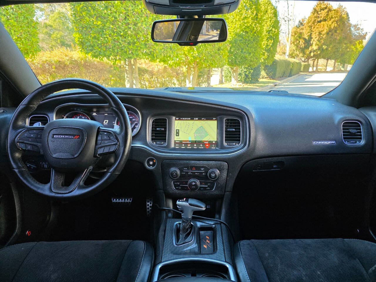 Used 2018 Dodge Charger R/T Scat Pack RWD image 17