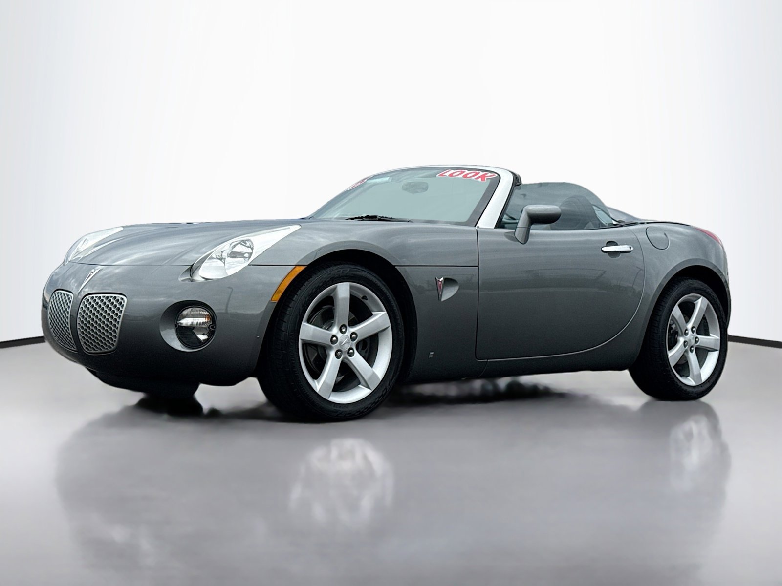 Used 2006 Pontiac Solstice Convertible w/ Premium Package image 13