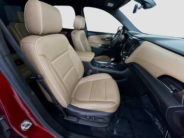 Used 2023 Chevrolet Traverse Premier AWD/4WD image 30