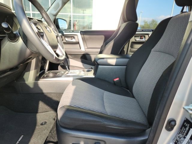 Used 2022 Toyota 4Runner SR5 image 22