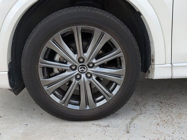 Certified 2025 MAZDA CX-5 Signature image 9