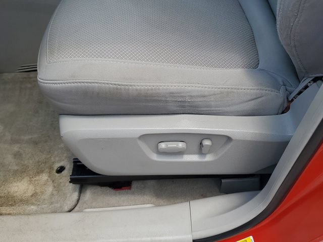 Used 2009 Saturn Vue XR AWD/4WD image 13