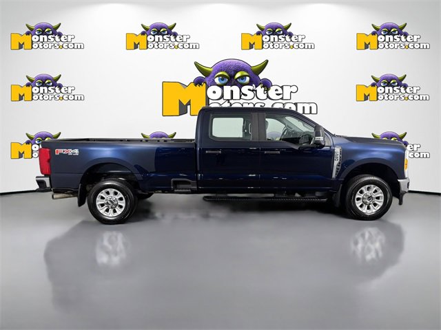 Used 2023 Ford F250 XL w/ XL Chrome Package image 4