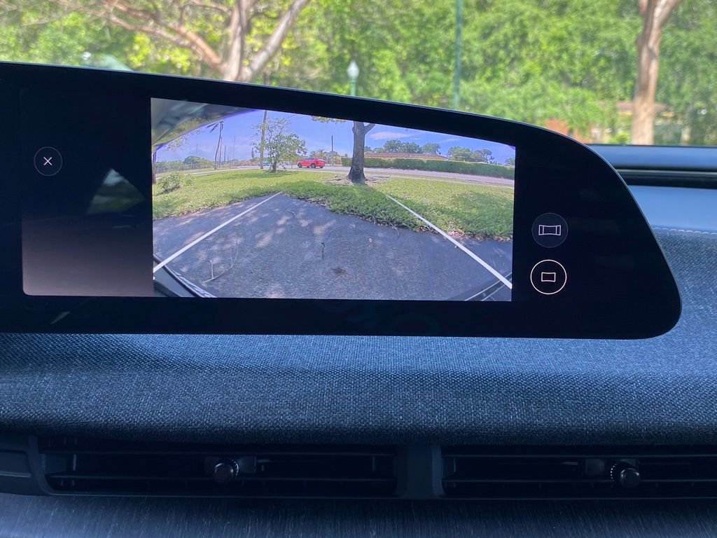 Used 2024 Lucid Air Pure image 20