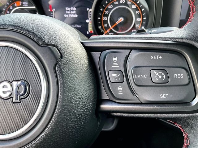 Used 2024 Jeep Wrangler Unlimited Rubicon AWD/4WD image 24