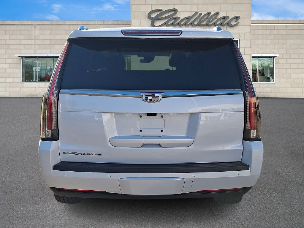 Used 2020 Cadillac Escalade Luxury AWD/4WD image 6