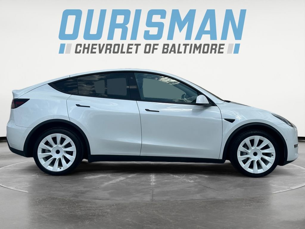 Used 2022 Tesla Model Y Long Range image 7