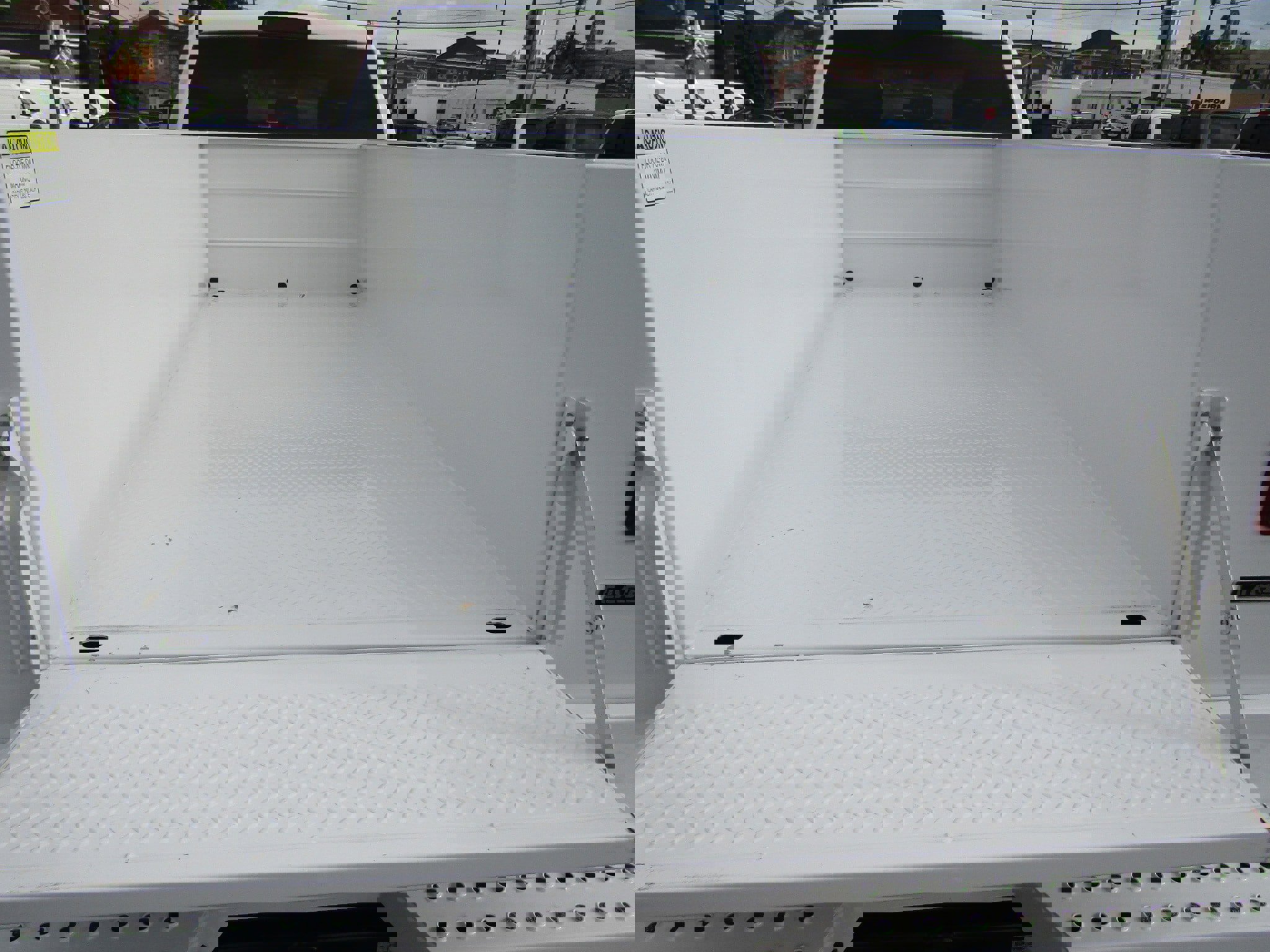 Used 2025 RAM 3500 Tradesman w/ Chrome Appearance Group image 11