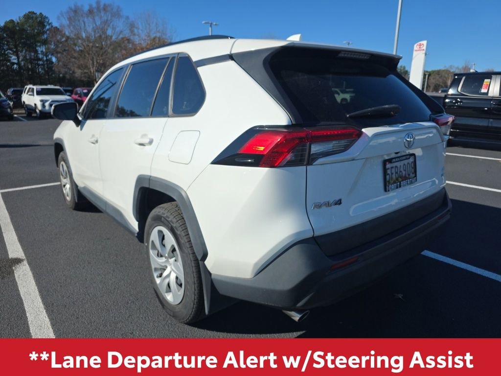 Used 2019 Toyota RAV4 LE image 6