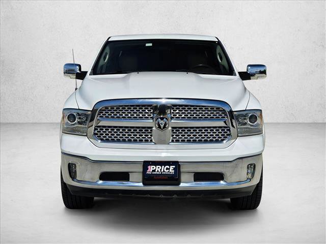 Used 2015 RAM 1500 Laramie w/ Convenience Group AWD/4WD image 2
