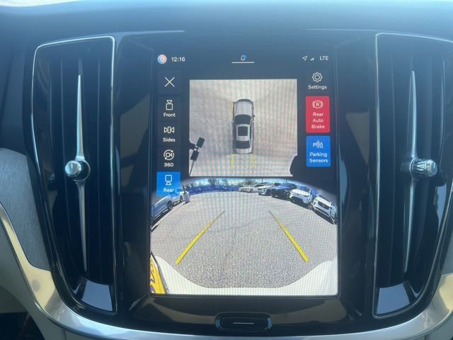 Used 2025 Volvo S60 B5 Plus w/ Climate Package image 15