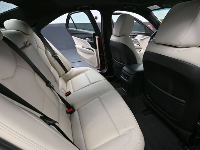 Used 2021 Cadillac CT4 Premium Luxury RWD image 37