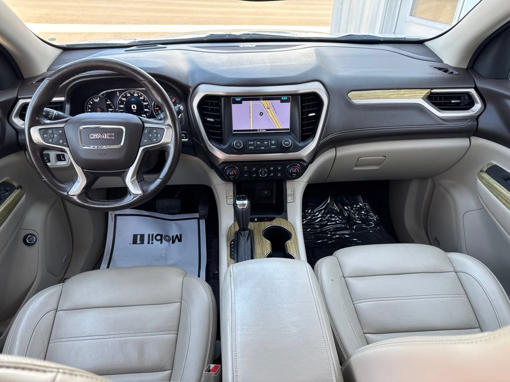 Used 2019 GMC Acadia Denali w/ Technology Package AWD/4WD image 11