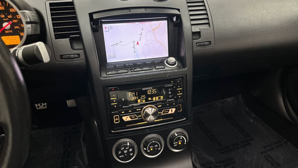 Used 2005 Nissan 350Z Touring image 14