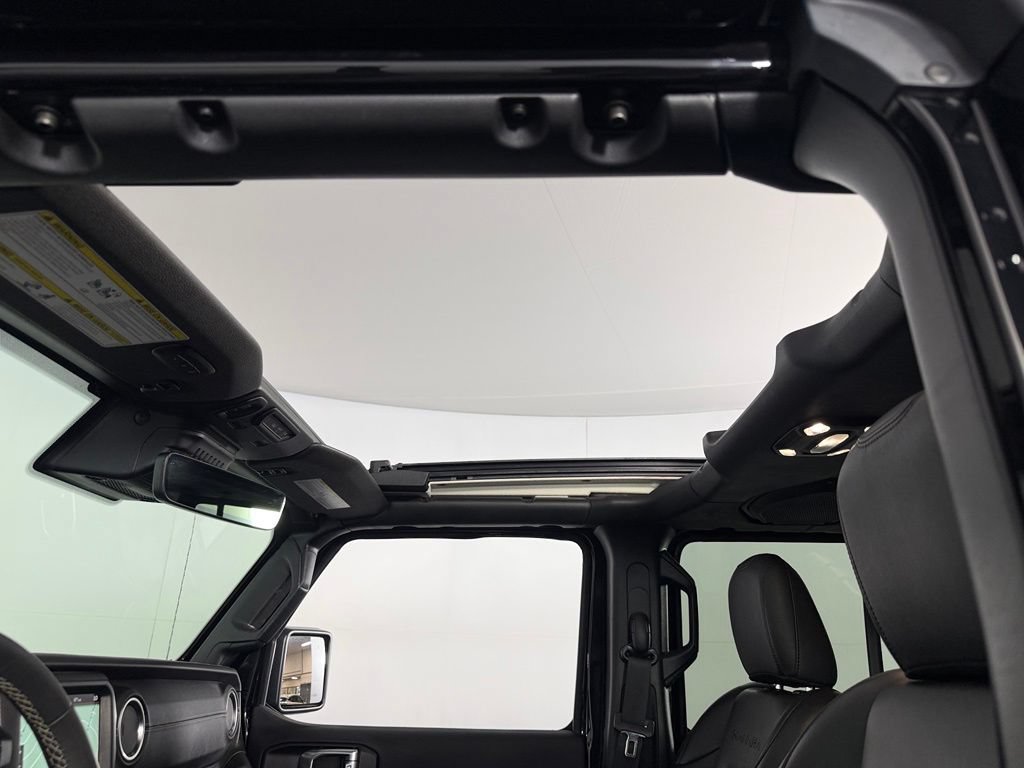 Certified 2023 Jeep Wrangler Unlimited Sahara w/ Safety Group AWD/4WD image 26