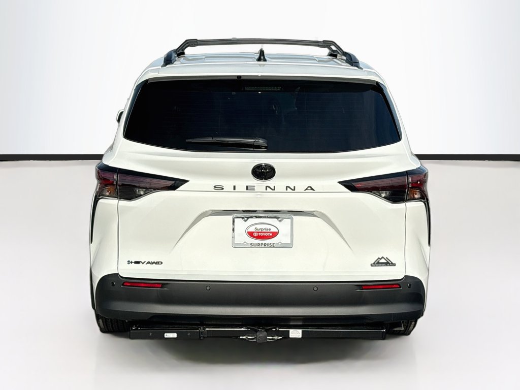New 2026 Toyota Sienna XLE Woodland Edition AWD/4WD image 6