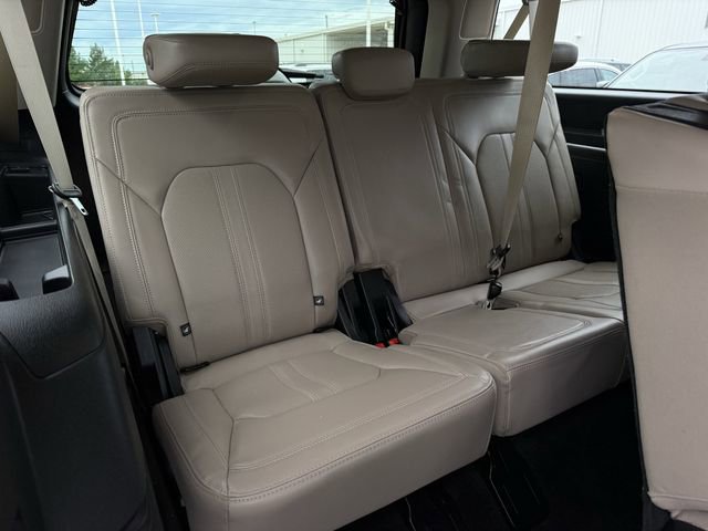 Used 2022 Ford Expedition Max Limited RWD image 28