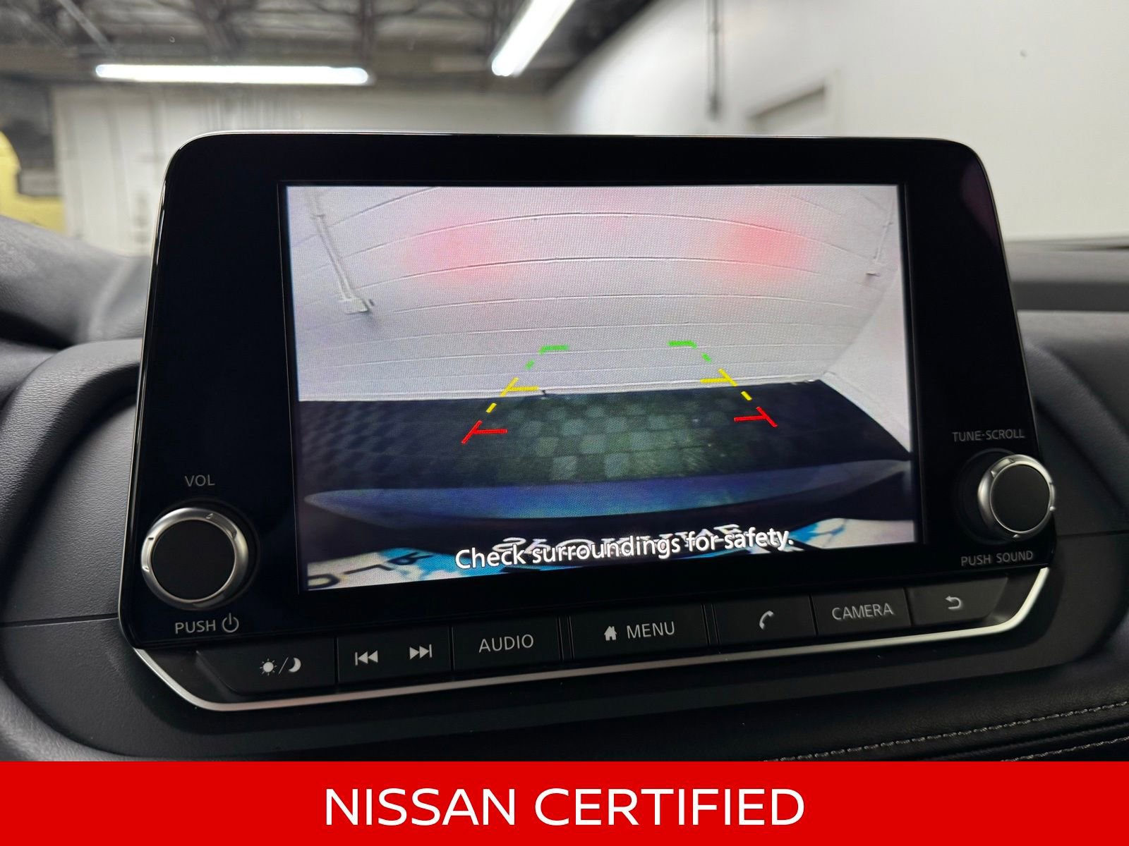 Certified 2025 Nissan Rogue SV AWD/4WD image 15