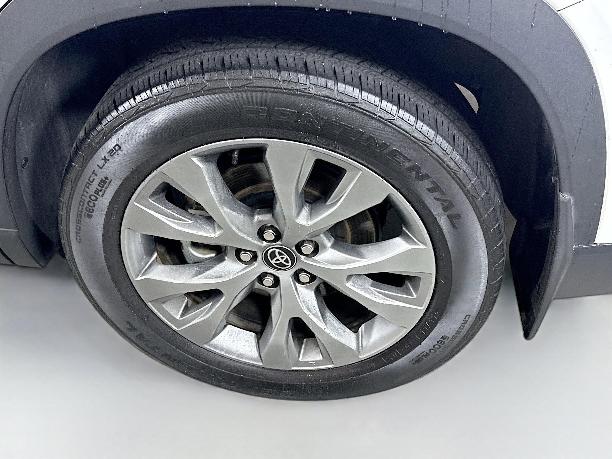 Used 2024 Toyota Grand Highlander Limited image 30