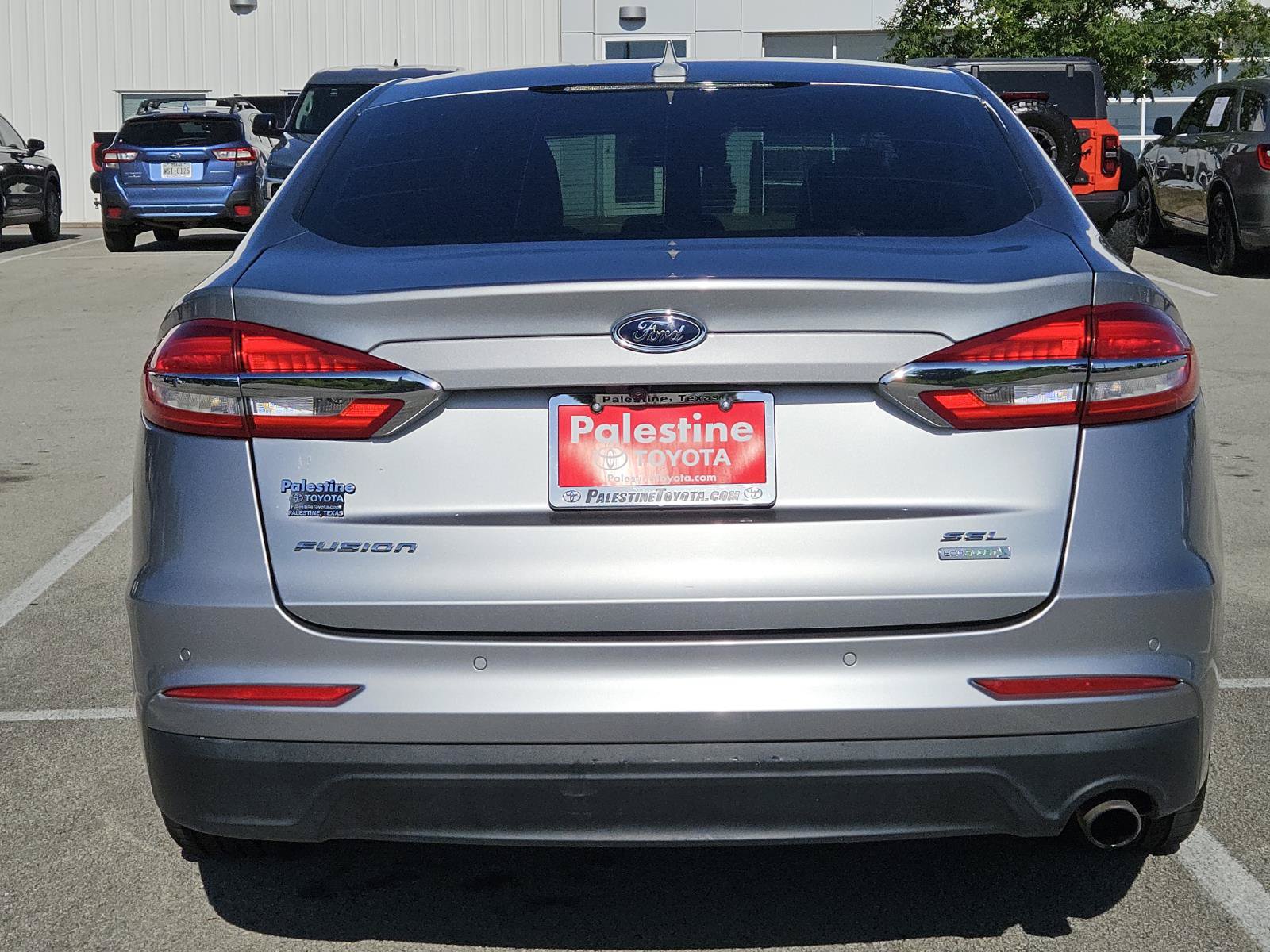 Used 2020 Ford Fusion SEL FWD image 5