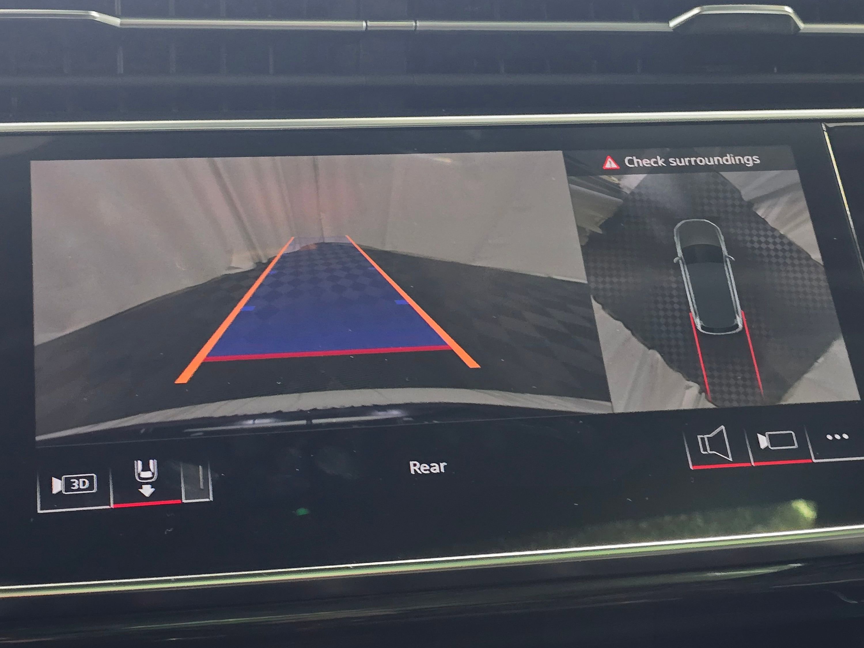 Used 2025 Audi Q7 3.0T Premium Plus image 44