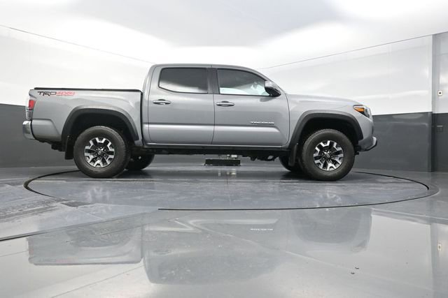 Used 2021 Toyota Tacoma TRD Off-Road AWD/4WD image 37