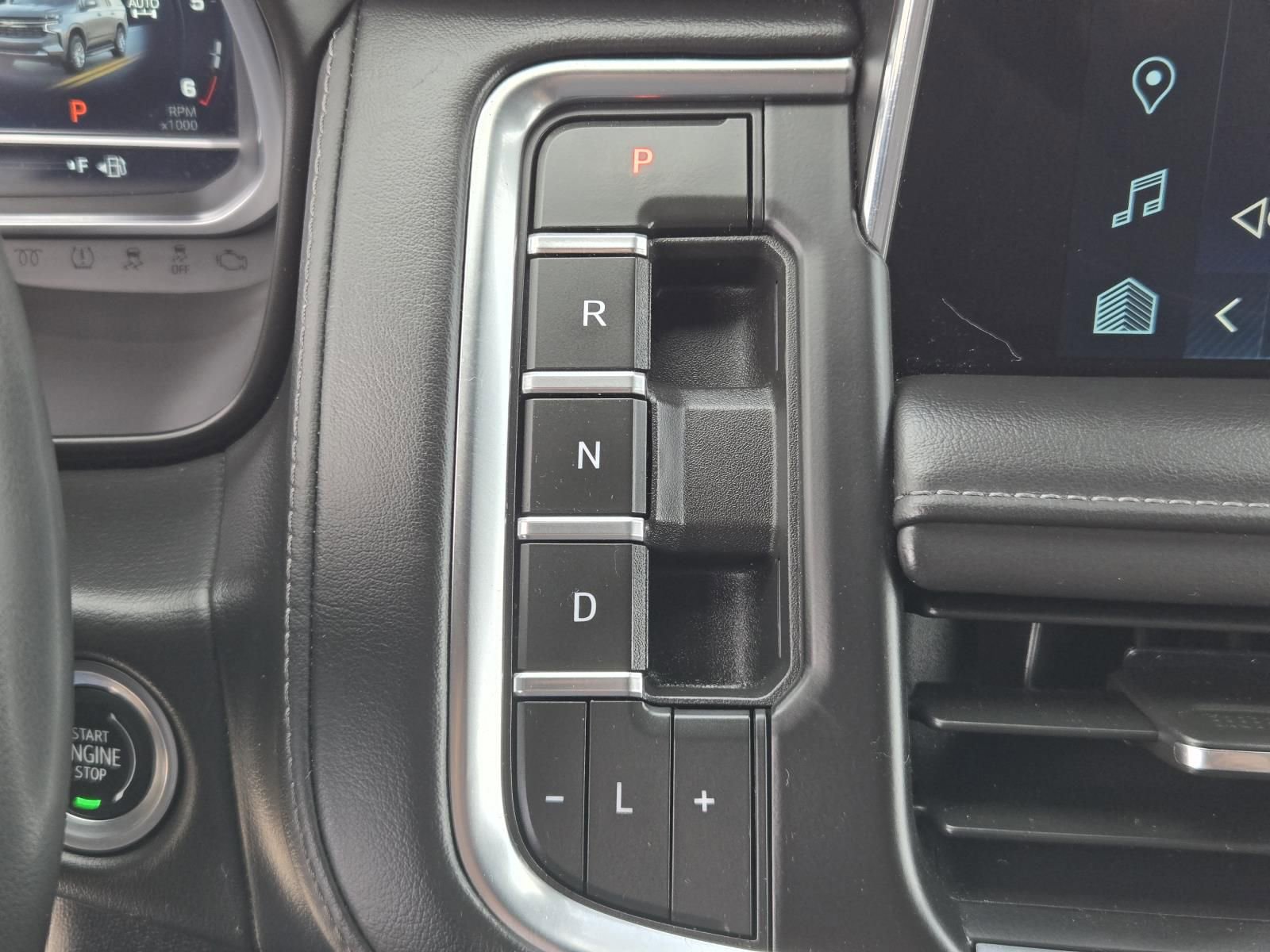 Used 2023 Chevrolet Suburban LT AWD/4WD image 13