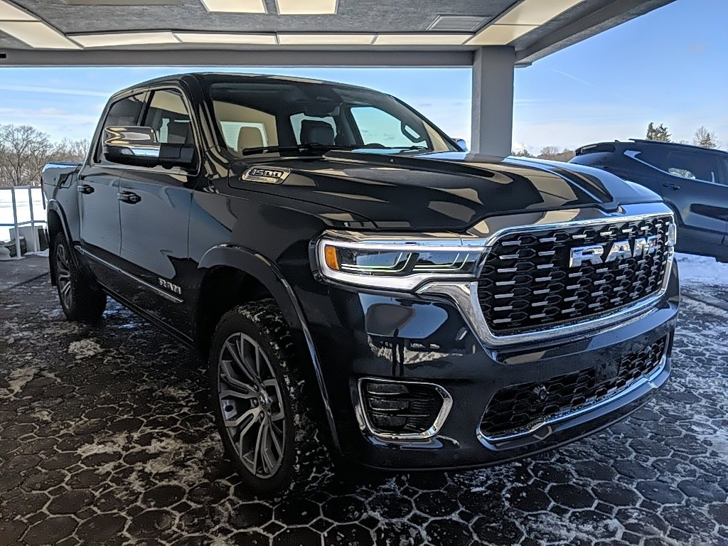 Used 2026 RAM 1500 Tungsten w/ Trailer Tow Group image 3