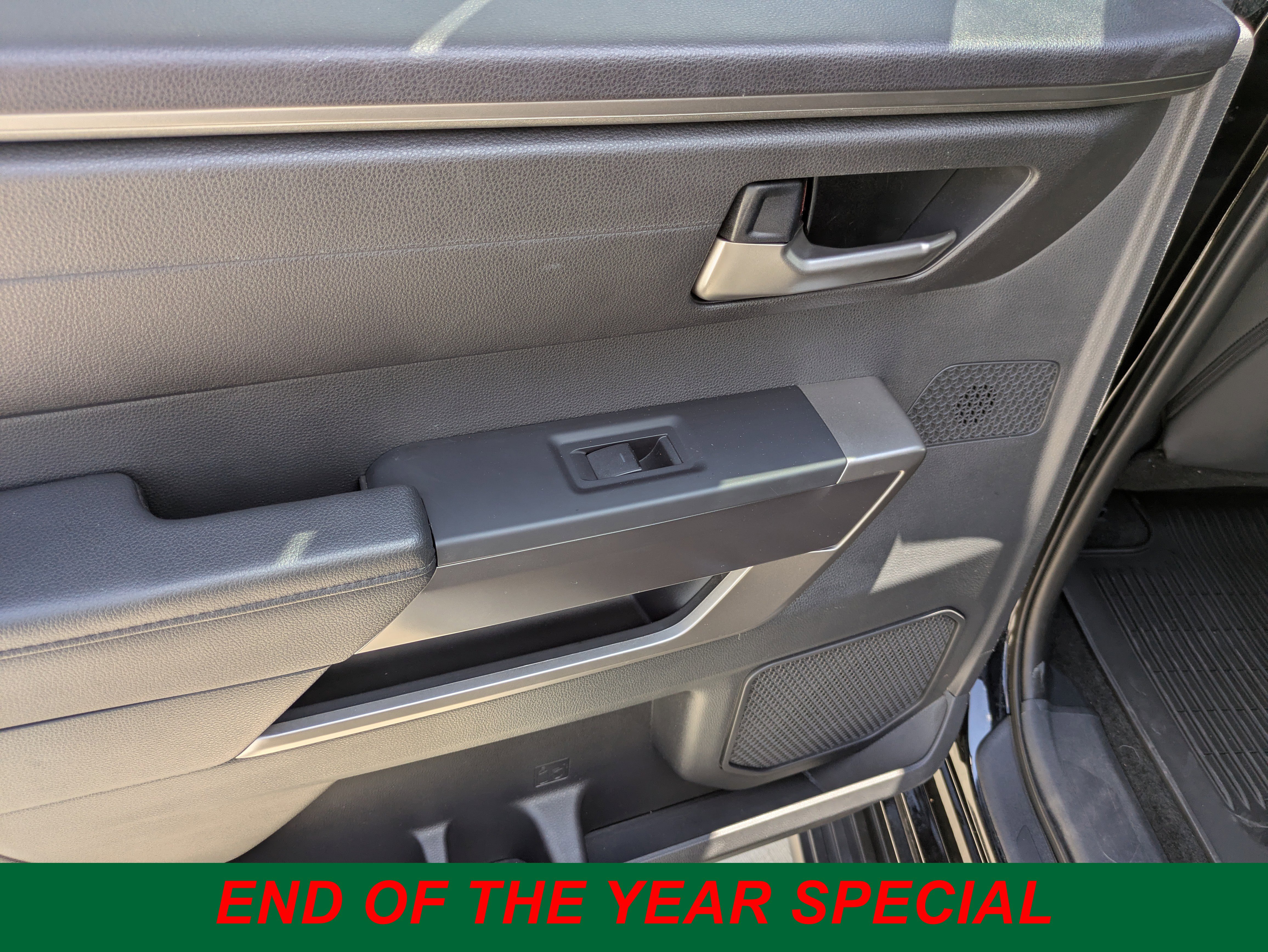 Certified 2025 Toyota Sequoia SR5 image 15