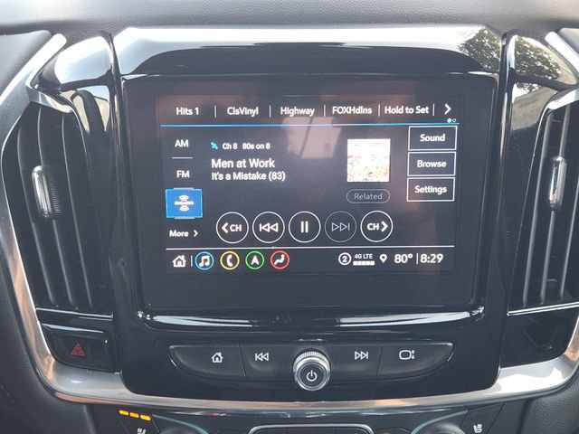 Used 2023 Chevrolet Traverse Premier AWD/4WD image 4