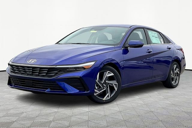 New 2026 Hyundai Elantra Limited image 2