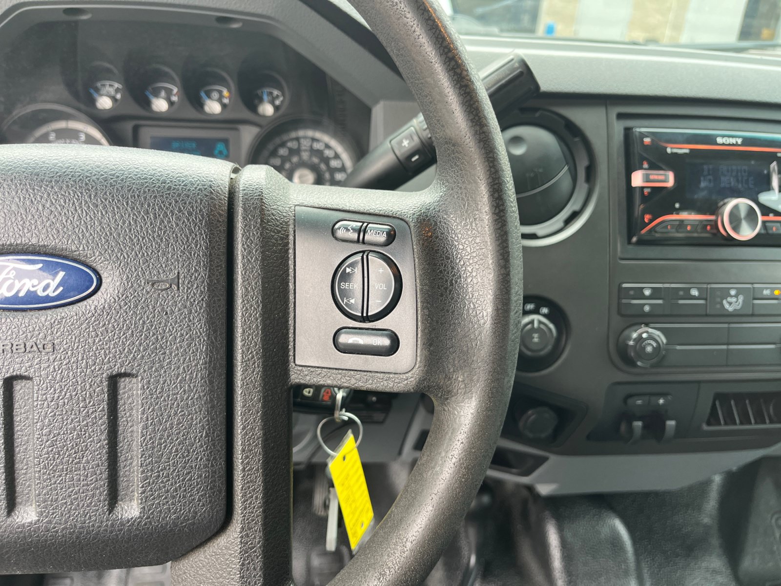 Used 2016 Ford F350 XL w/ Power Equipment Group AWD/4WD image 14