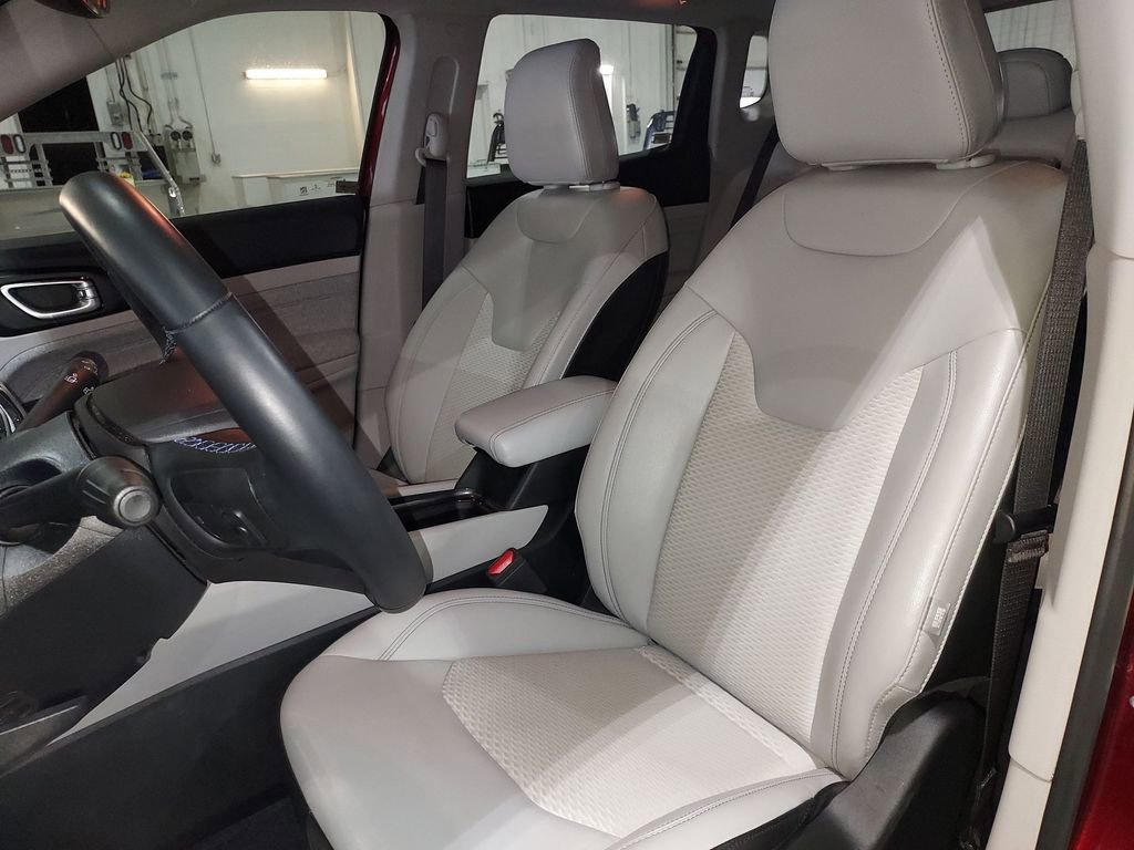 Used 2022 Jeep Compass Latitude w/ Convenience Group image 17