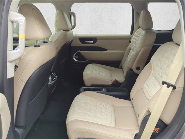 New 2026 Nissan Armada Platinum AWD/4WD image 17