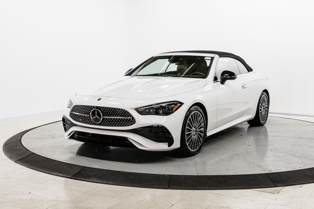 Used 2024 Mercedes-Benz CLE 300 4MATIC Cabriolet image 3