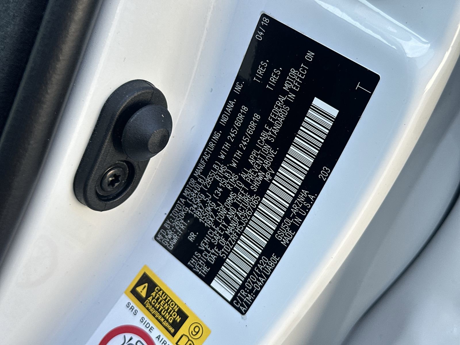 Used 2018 Toyota Highlander Plus FWD image 36