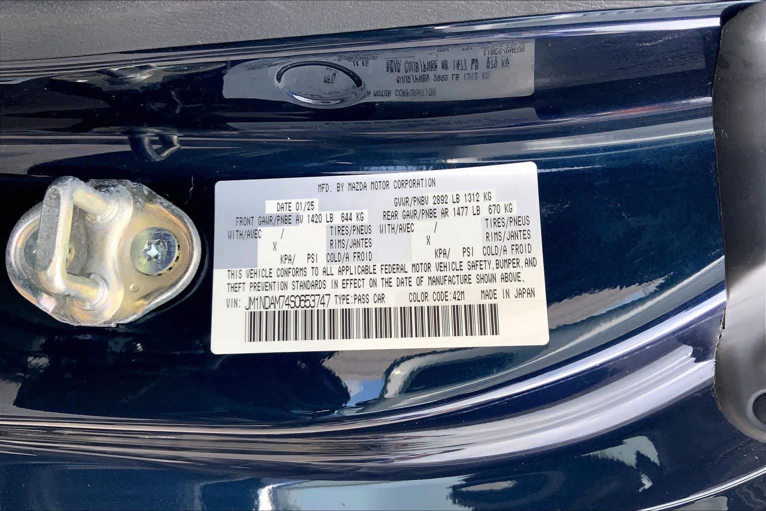 Used 2025 MAZDA MX-5 Miata RF Grand Touring RWD image 32