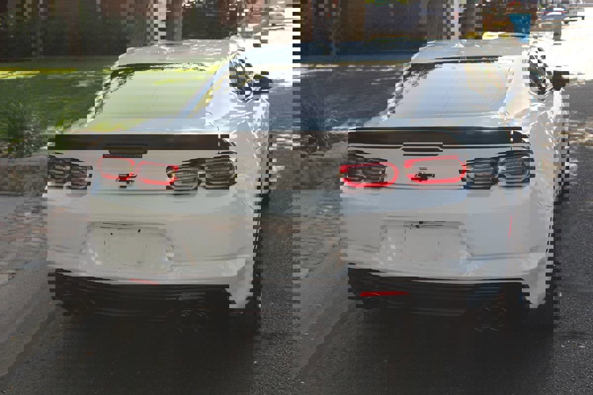 Used 2019 Chevrolet Camaro SS RWD image 41