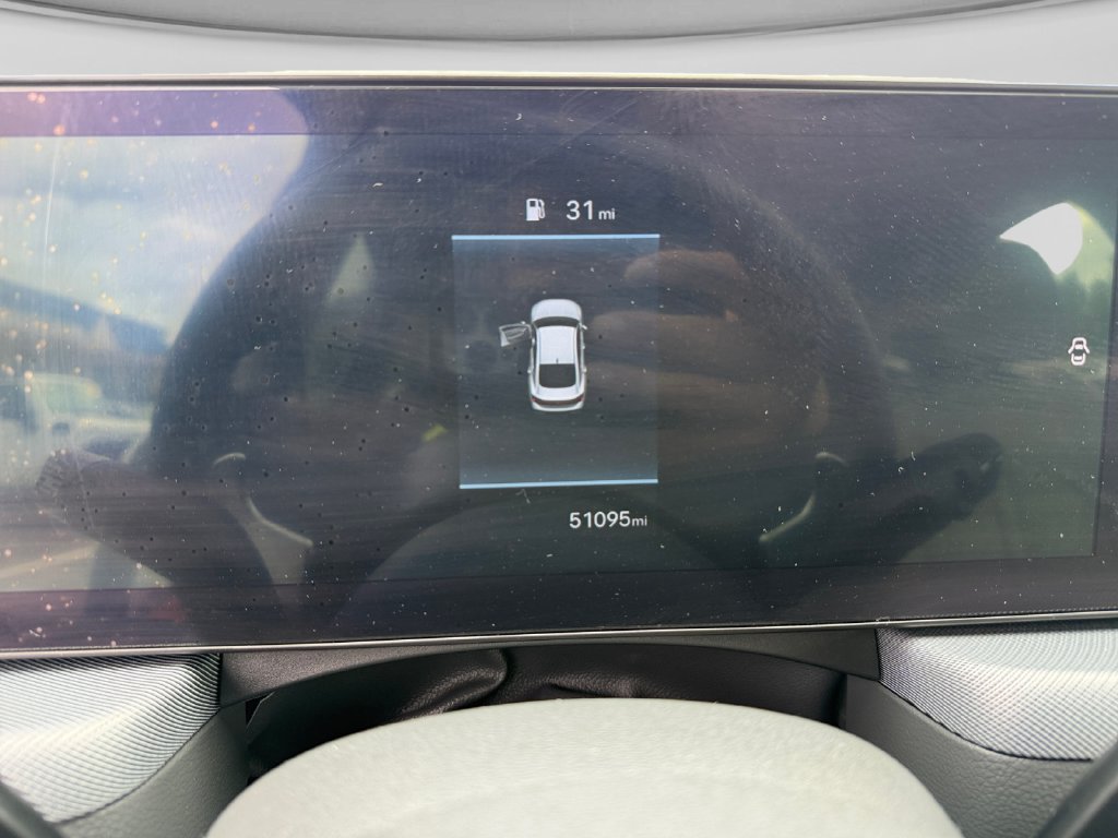 Used 2025 Hyundai Sonata SEL FWD image 13