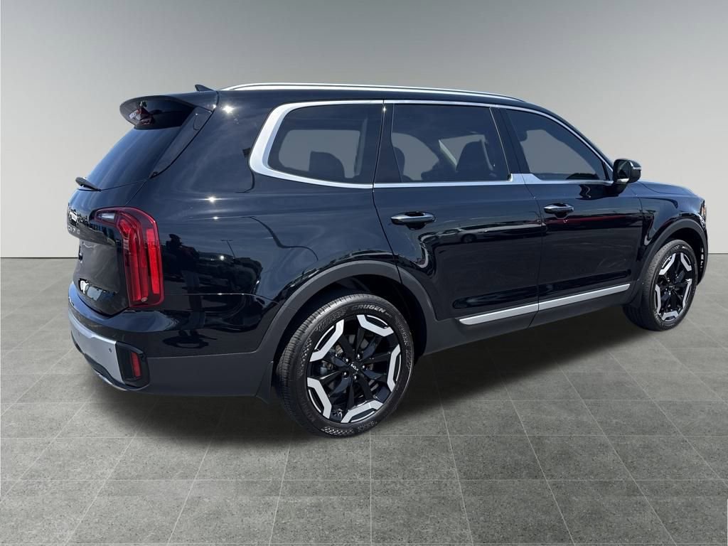 Used 2024 Kia Telluride S w/ S Sunroof Package image 6