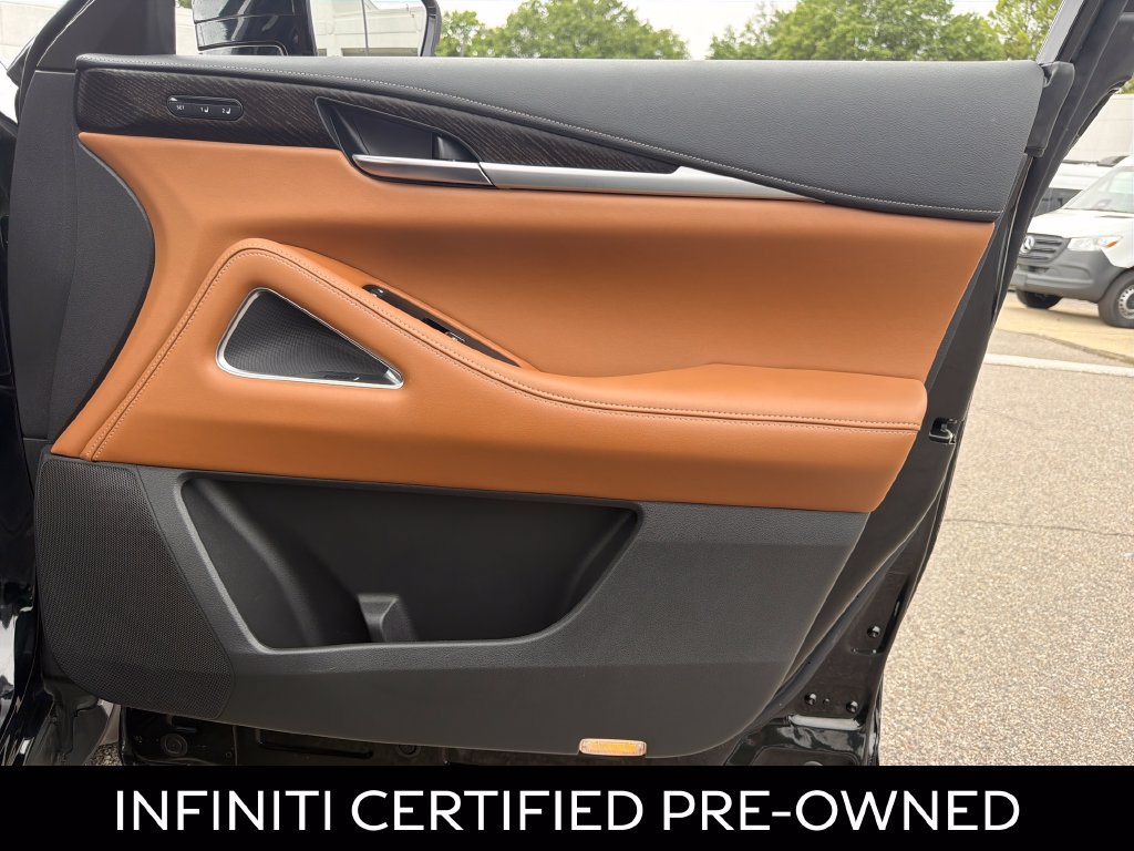 Certified 2023 INFINITI QX60 Sensory w/ Vision Package AWD/4WD image 38